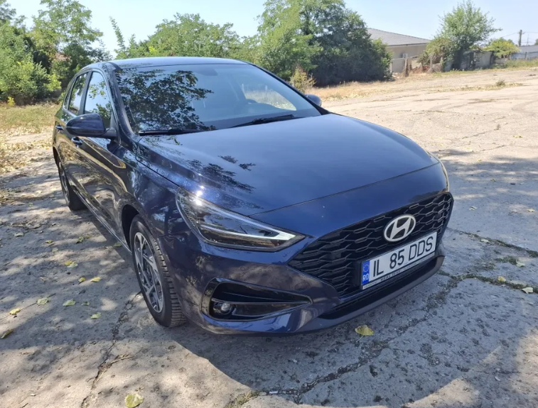 Hyundai i30 1.5T-GDi 140CP M-hevHIGHWAY